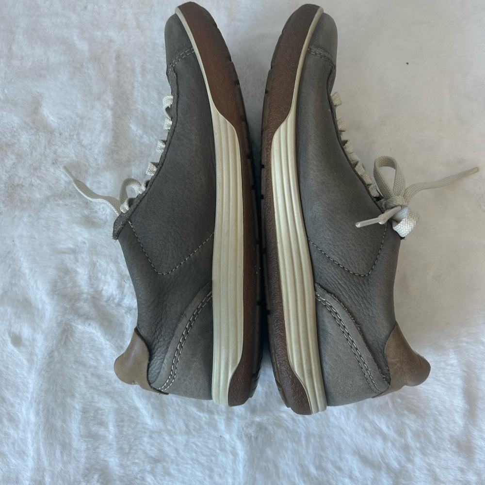 ECCO Chase Women’s 38 US 7.5-8 Gray Leather Lace Up Comfort Sneakers - Picture 7 of 8